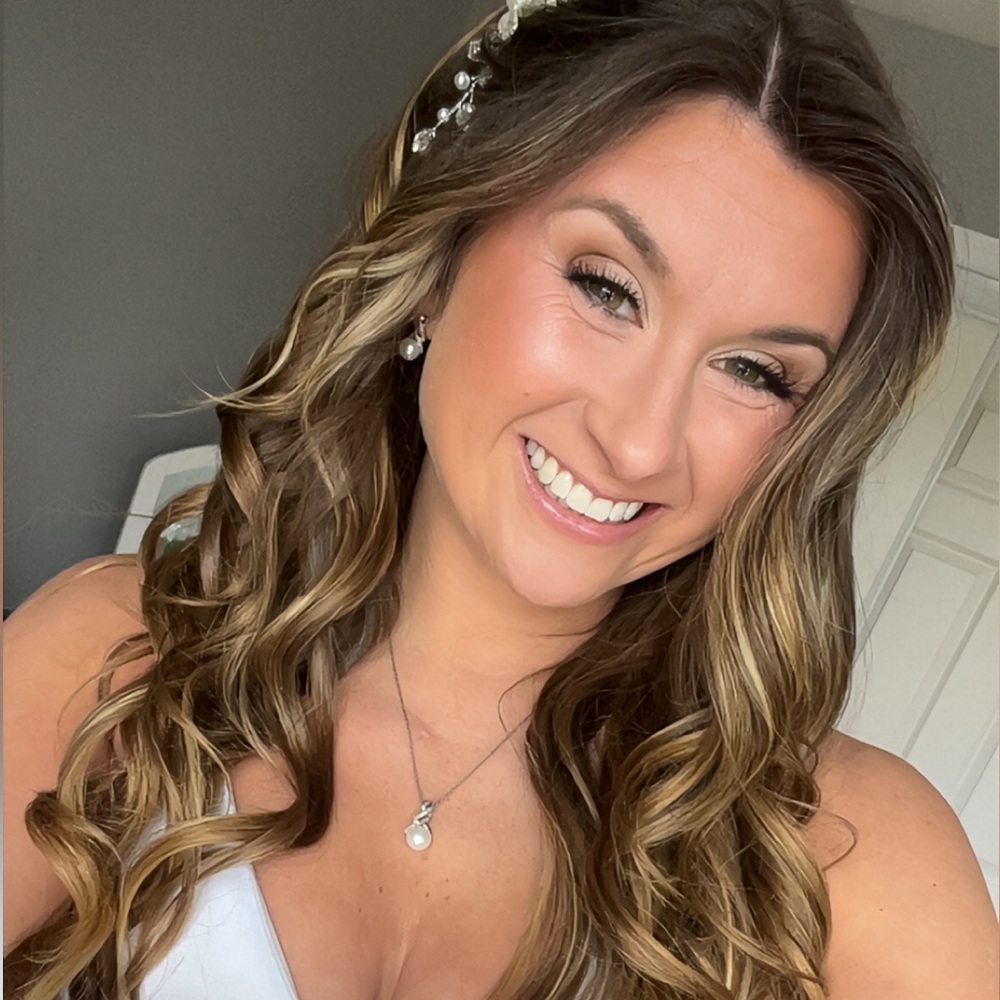 Meet your Posher, Suzanne